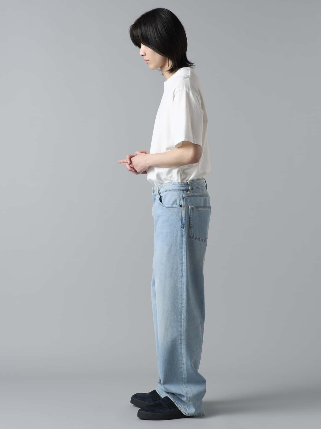 LACOSTE 「ルーズフィットオーガニックコットンデニムパンツ」を穿いてみた　サイド