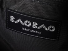 「BAO BAO ISSEY MIYAKE」の黒トートバッグが優秀過ぎた。KUROシリーズの上品さと機能性を融合させたバッグを試用＆本音レビュー！