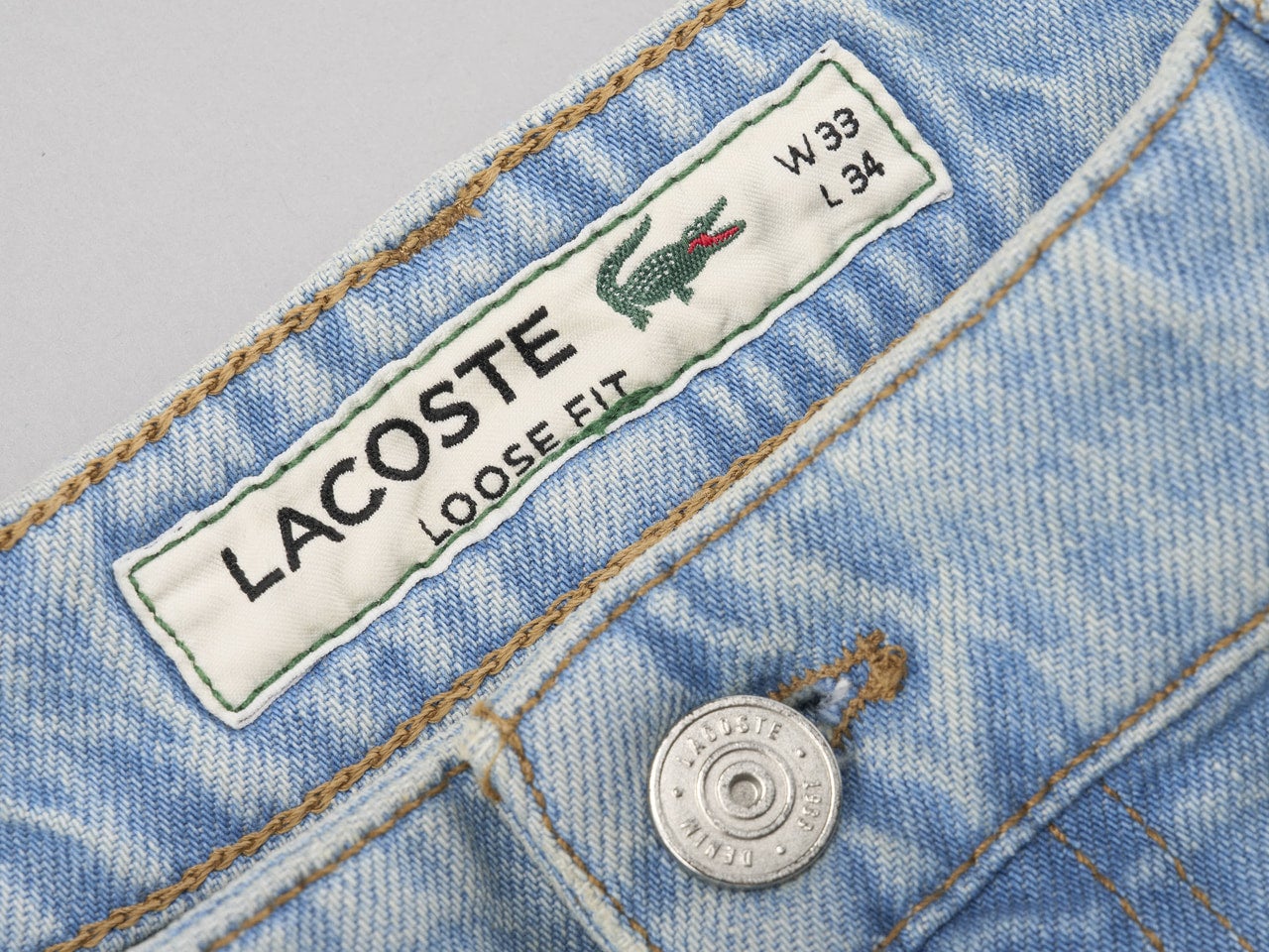 ルーズなのに上品。「ラコステ」のデニムは今買えば夏まで活躍する万能選手だった！[LACOSTE]【新作デニム図鑑】