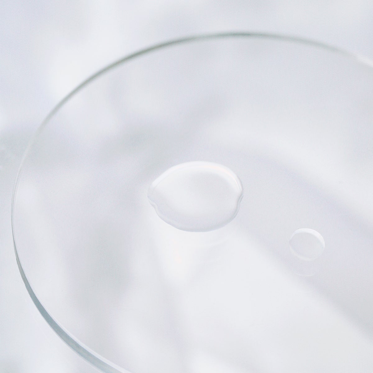 Cur&eacute;lの潤浸保湿　角層深部バリア美容液　テクスチャー