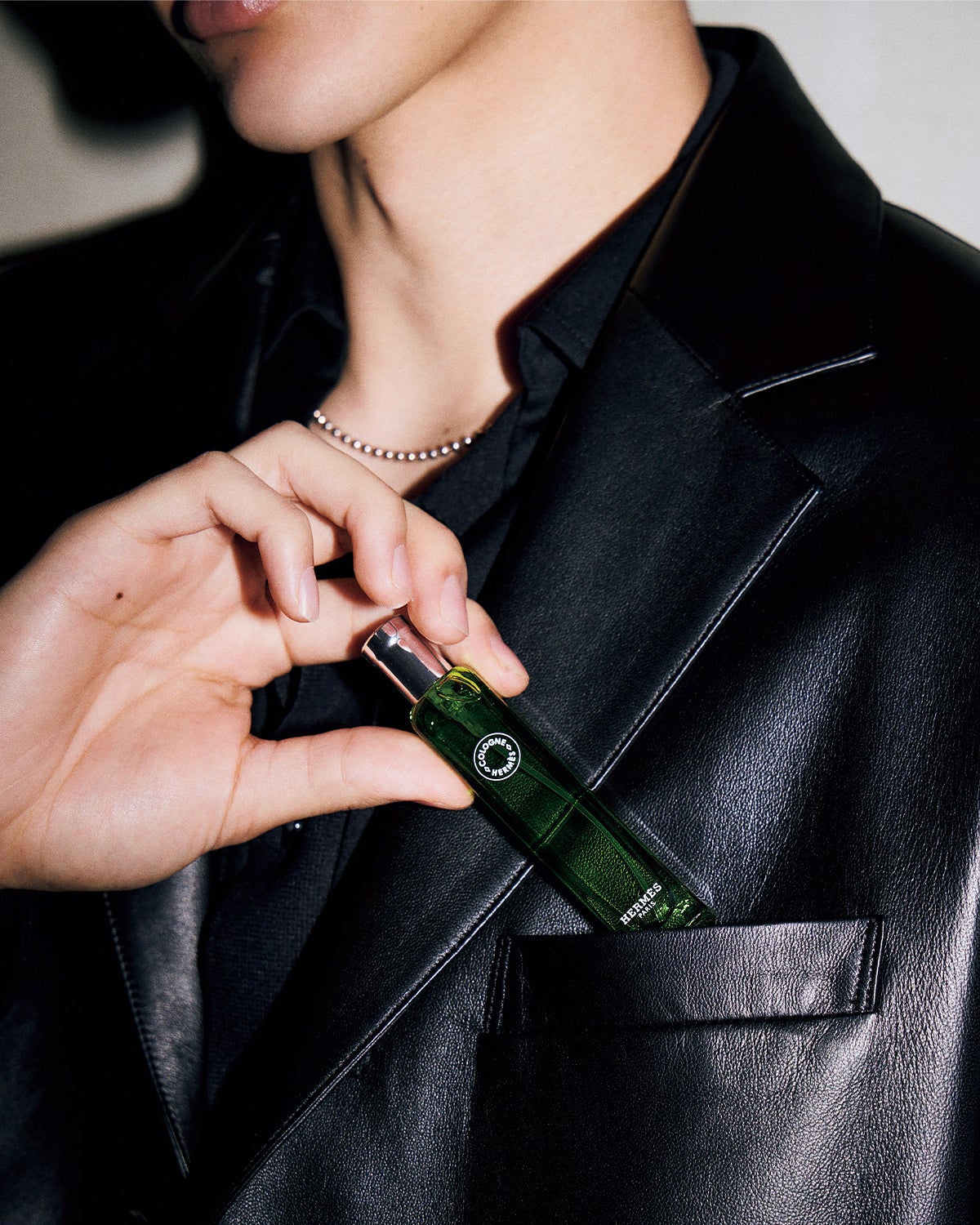 HERM&Egrave;Sのオー デ コロン　《オー ドゥ パンプルムス ローズ》