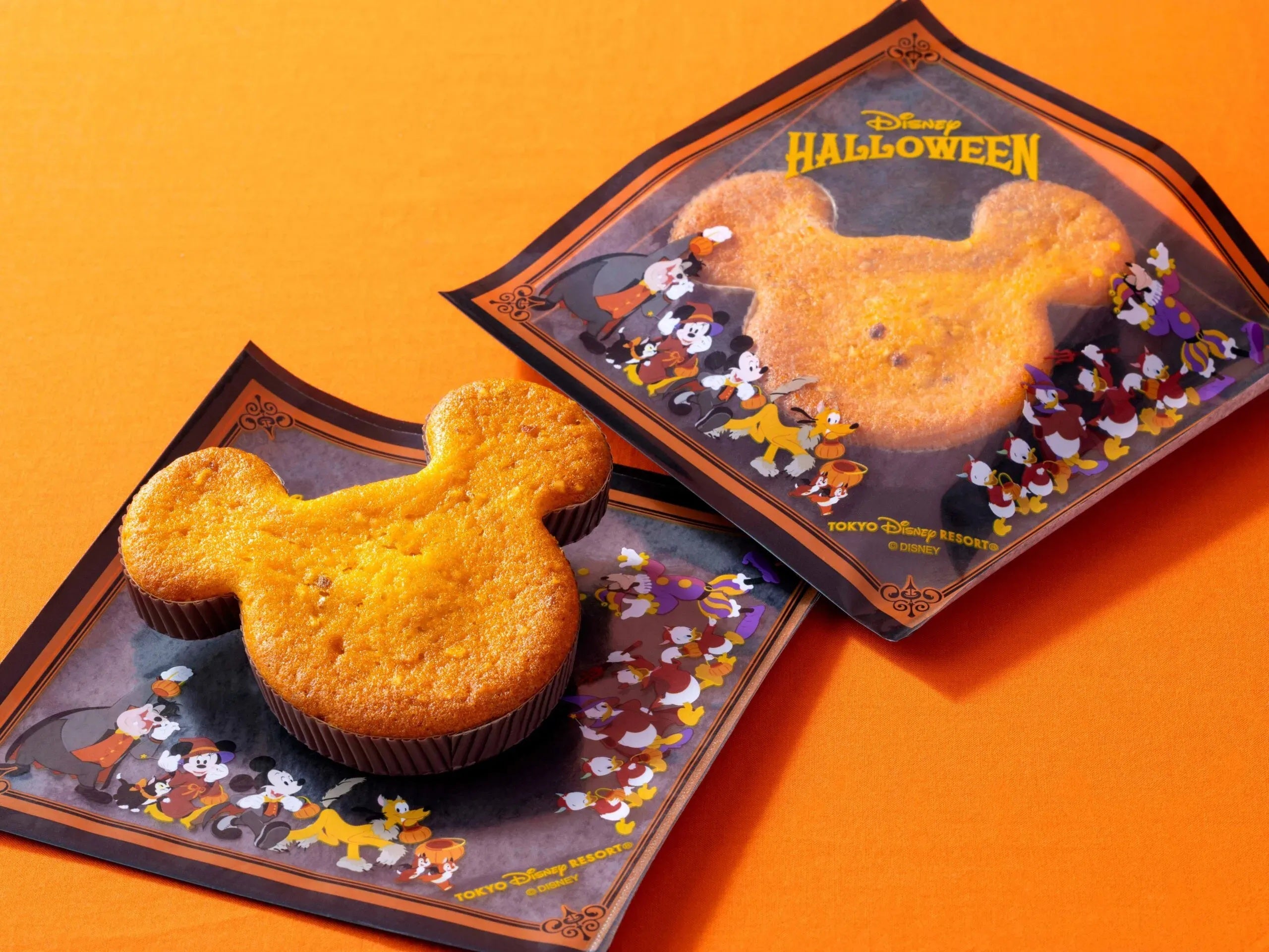 東京ディズニーランドハロウィンおすすめメニュー「パンプキンマフィン(アーモンド入り)」