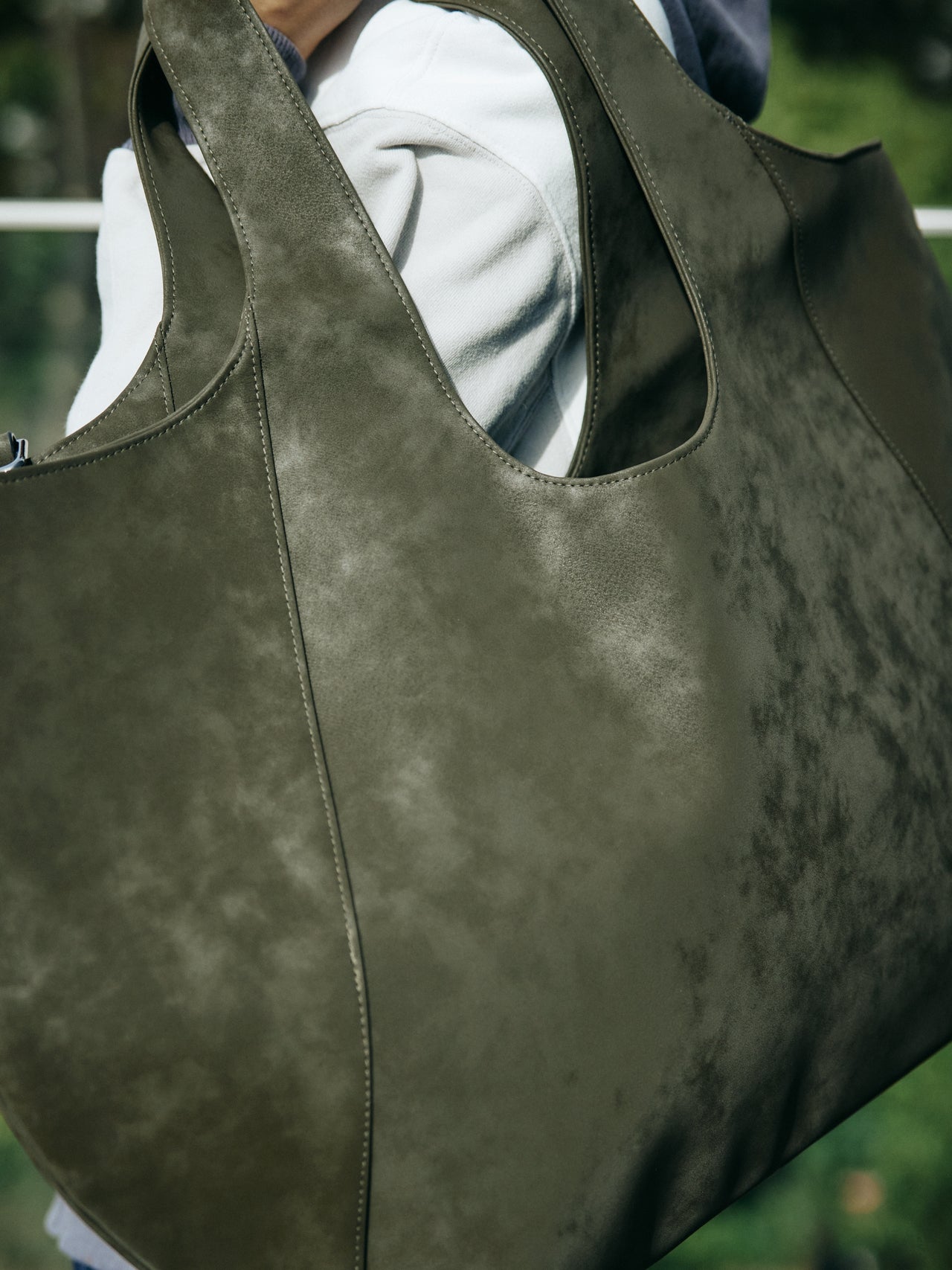 〈Seventh〉×〈BEAMS T〉のトートバッグ