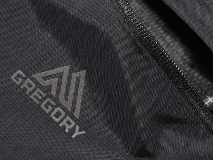 結局手が伸びるのは“タフな設計”。アウトドアブランドの「黒リュック」5選。グレゴリー、パタゴニア、モンベル...今買うべきは実用的で高機能なブラック名品。