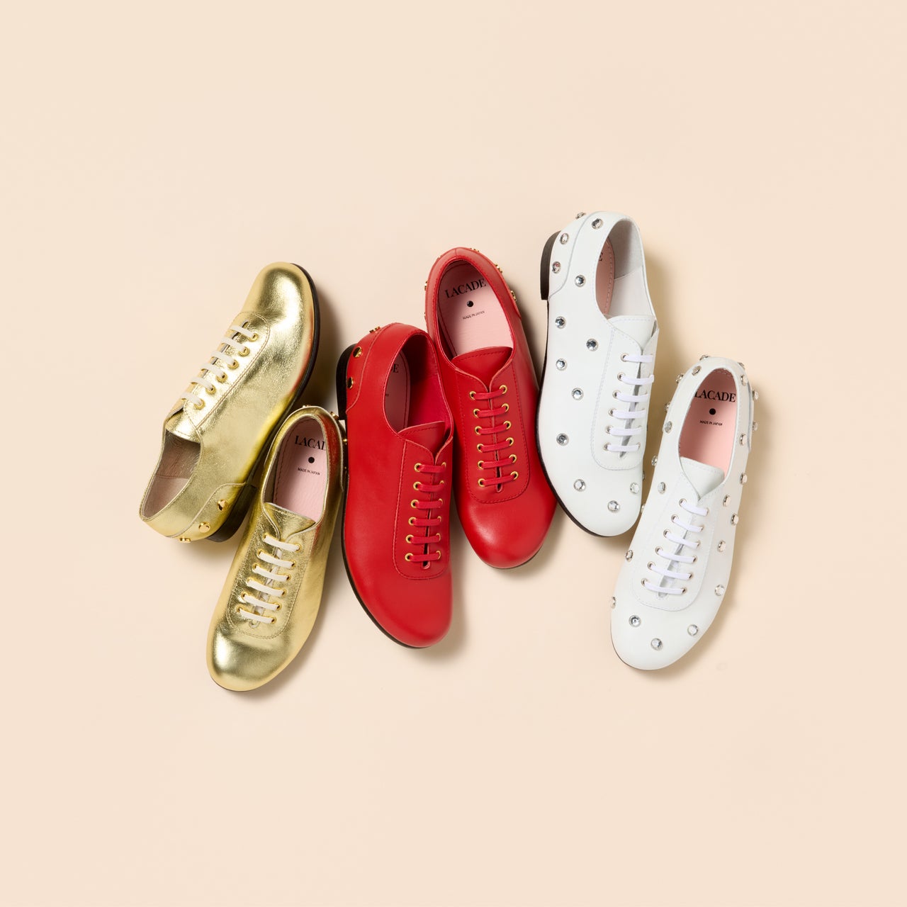 シューズ　キャバン　