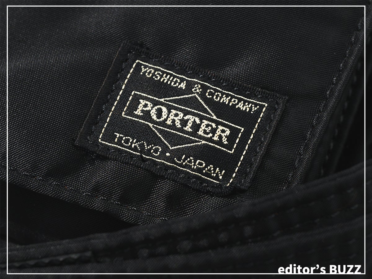 マイベスト「ポーター」。何年使っているんだろう、この“タンカー”の黒いショルダーバッグを。[編集者の愛用私物 #327]