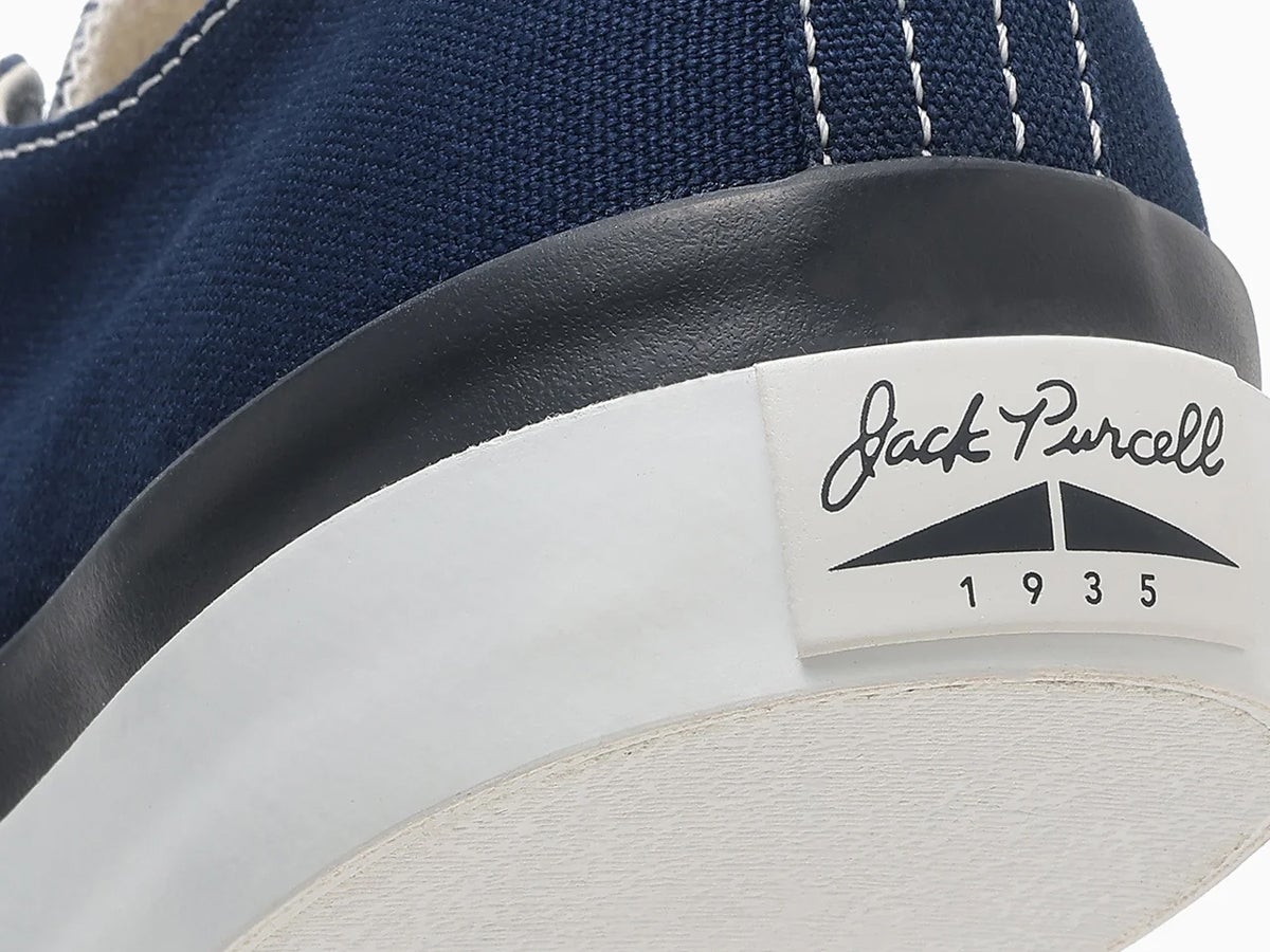 完売前に買うべき「春スニーカー」５選！コラボなニューバランスやコンバースから限定カラーのアシックスまでどれも特別！