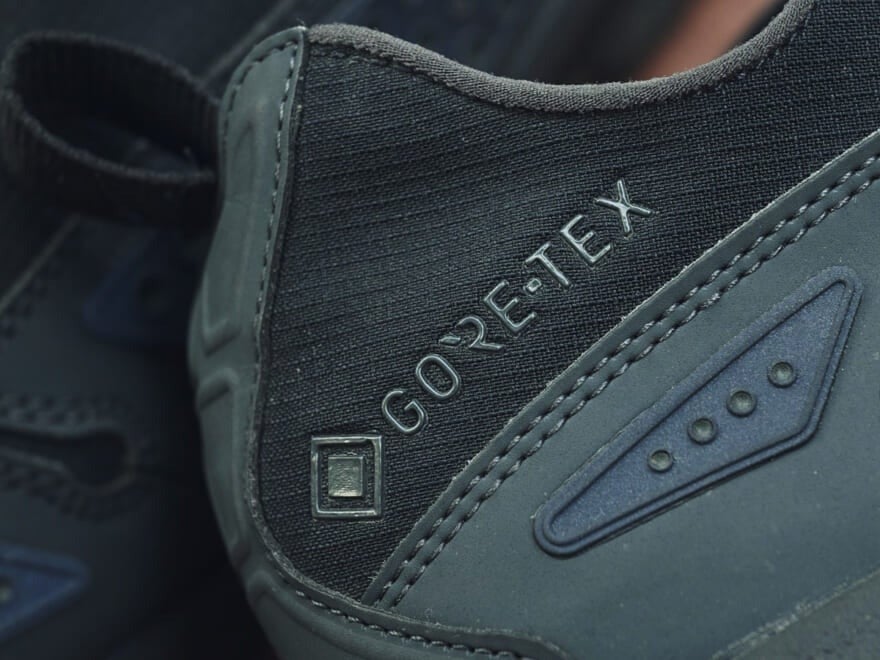 [Gallery] 頼りになる愛用「ゴアテックススニーカー」７選。ナイキ、アークテリクス、サロモン、メレル...オシャレな人が買ってよかった防水名品スニーカー。