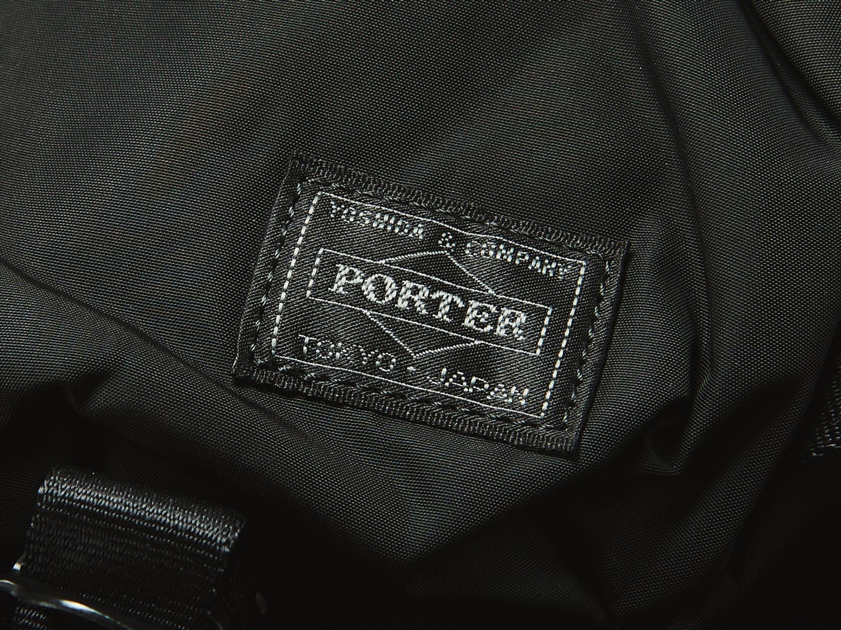 「ポーター」で完売前に買うべき“春の黒バッグ”３選。リュック、ショルダー、トートの本音試用レビューつき！