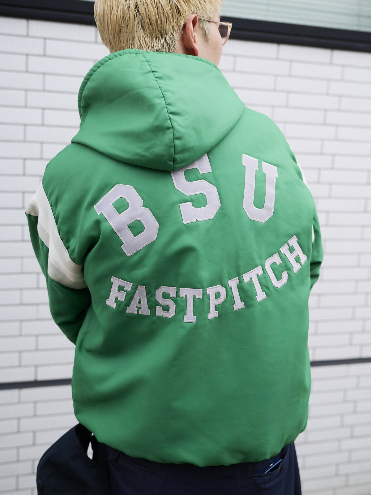 古着のジャケット バック