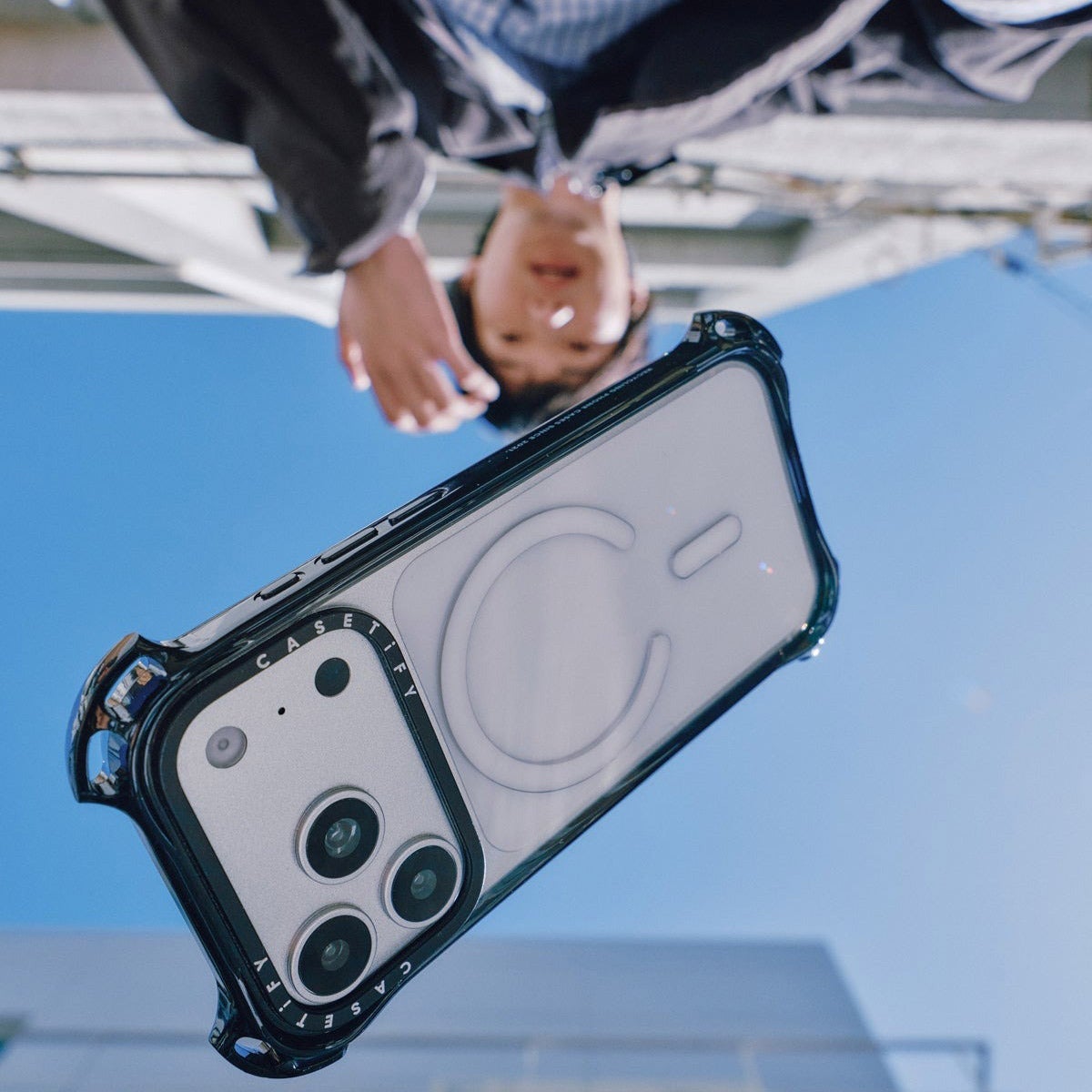 タフだし、おしゃれで頼れる。「ケースティファイ」のスマホケースで新生活！