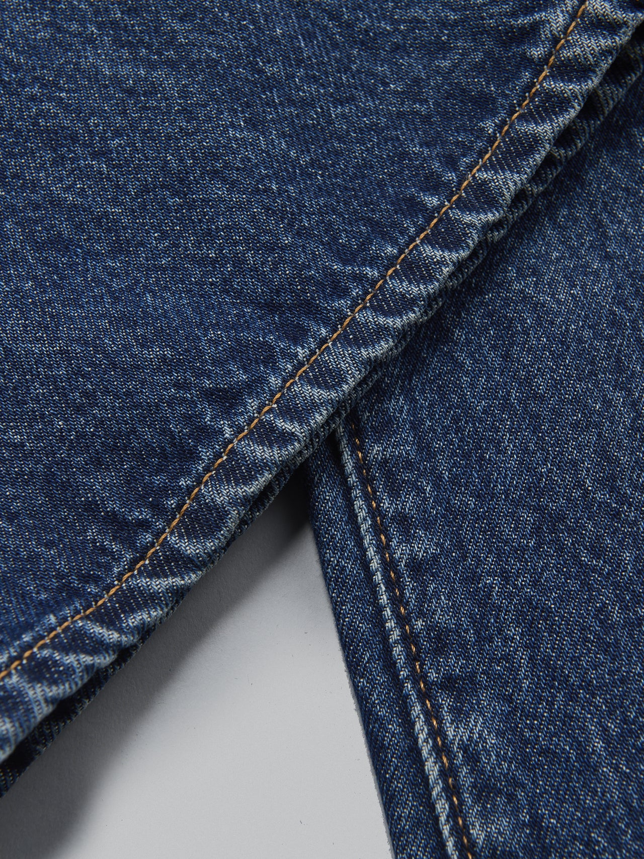 リーバイス、567、裾