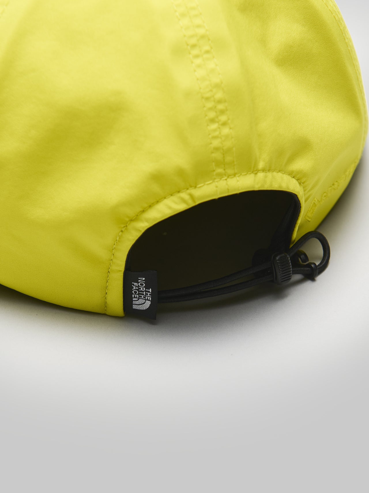 ザ・ノース・フェイスのゴアテックスライトキャップのドローコード