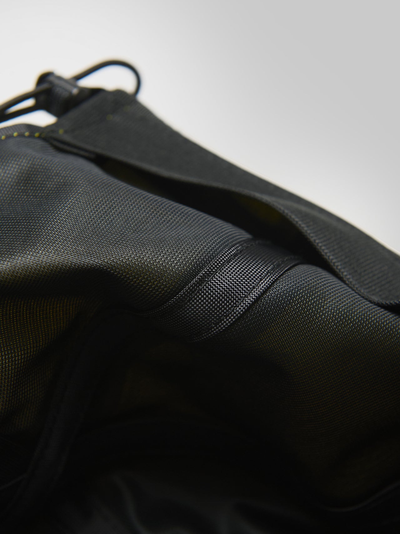 ザ・ノース・フェイスのゴアテックスライトキャップの内側