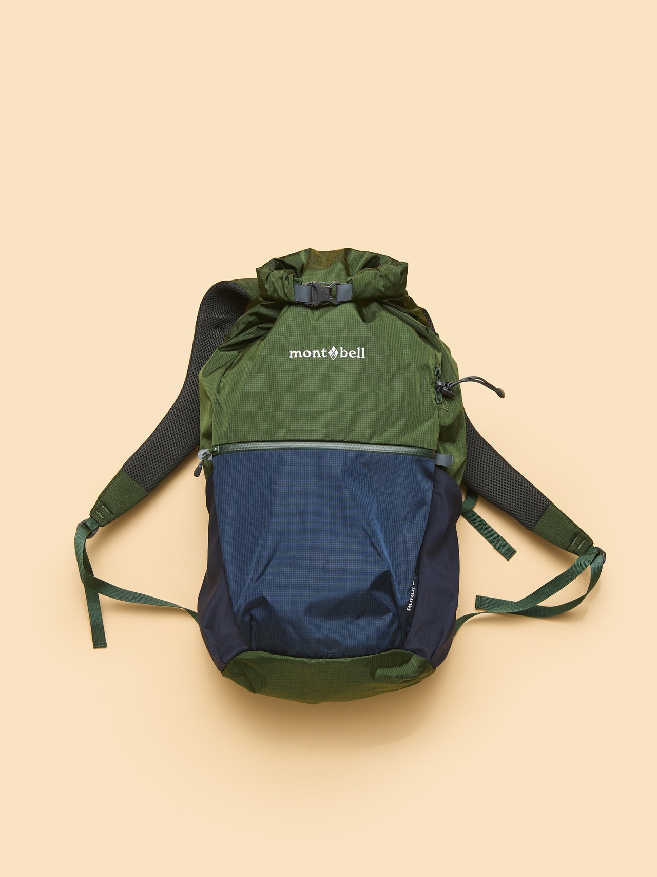 モンベルのルルイパック 23 バッグ