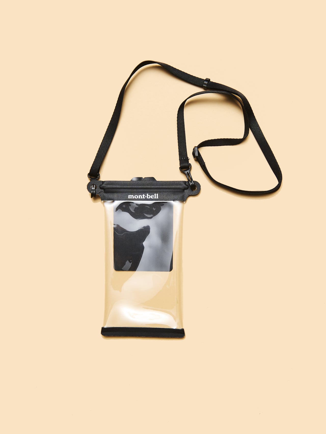 モンベルのモバイルドライポーチ M 