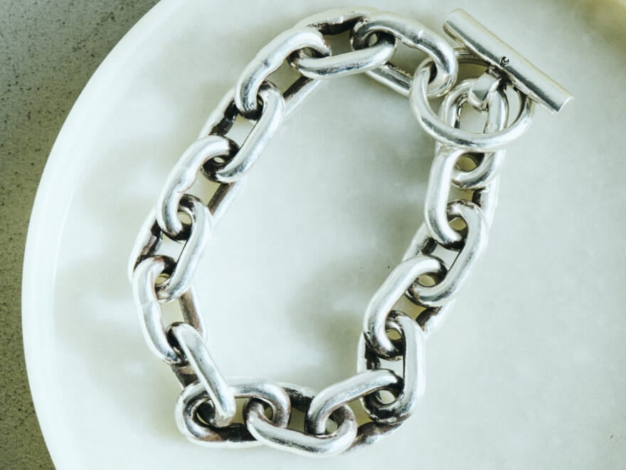 見たことがあるけど、バックボーンは唯一無二。JOURNAL STANDARDの中の人が「今欲しいジュエリー」と「愛用ジュエリー」。