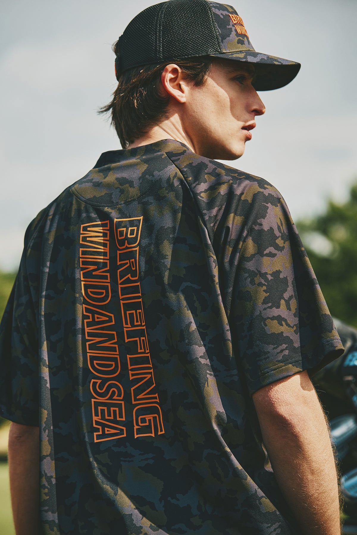 BRIEFING &times; WDS HIGHNECK　２