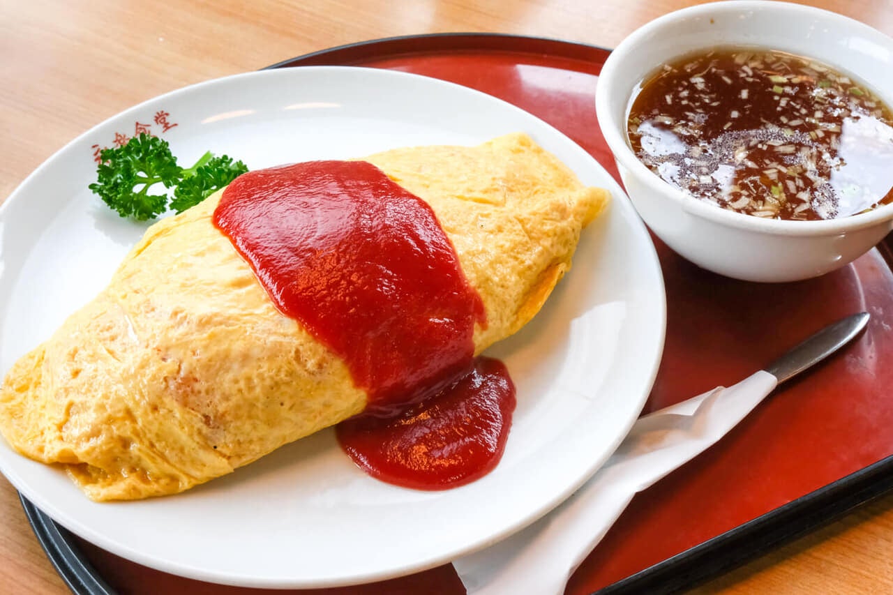 埼玉県さいたま市『中華の永楽』オムライス定食