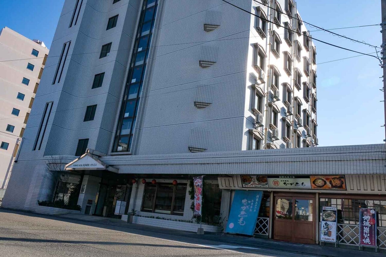宮崎県日向市『お食事処ながとも』外観別角度