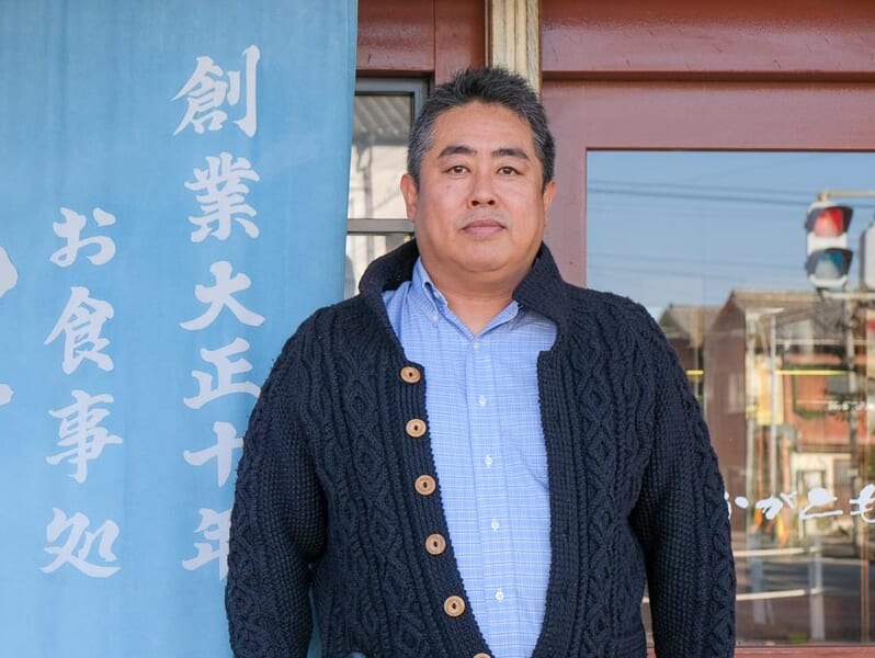 宮崎県日向市『お食事処ながとも』四代目の長友健治さん。