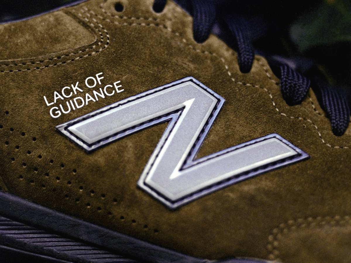 ニューバランスの最新コラボは“フットボール”な世界。「Lack of Guidance(ラック・オブ・ ガイダンス)」とのカプセルコレクションがW杯イヤーに発売。