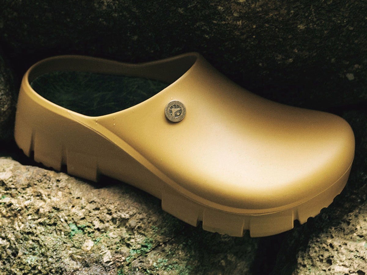 この春に買うべき「ニュースなブランド」の最強小物７選！ビルケンシュトックコラボ、大人スニーカー、黒バッグ...