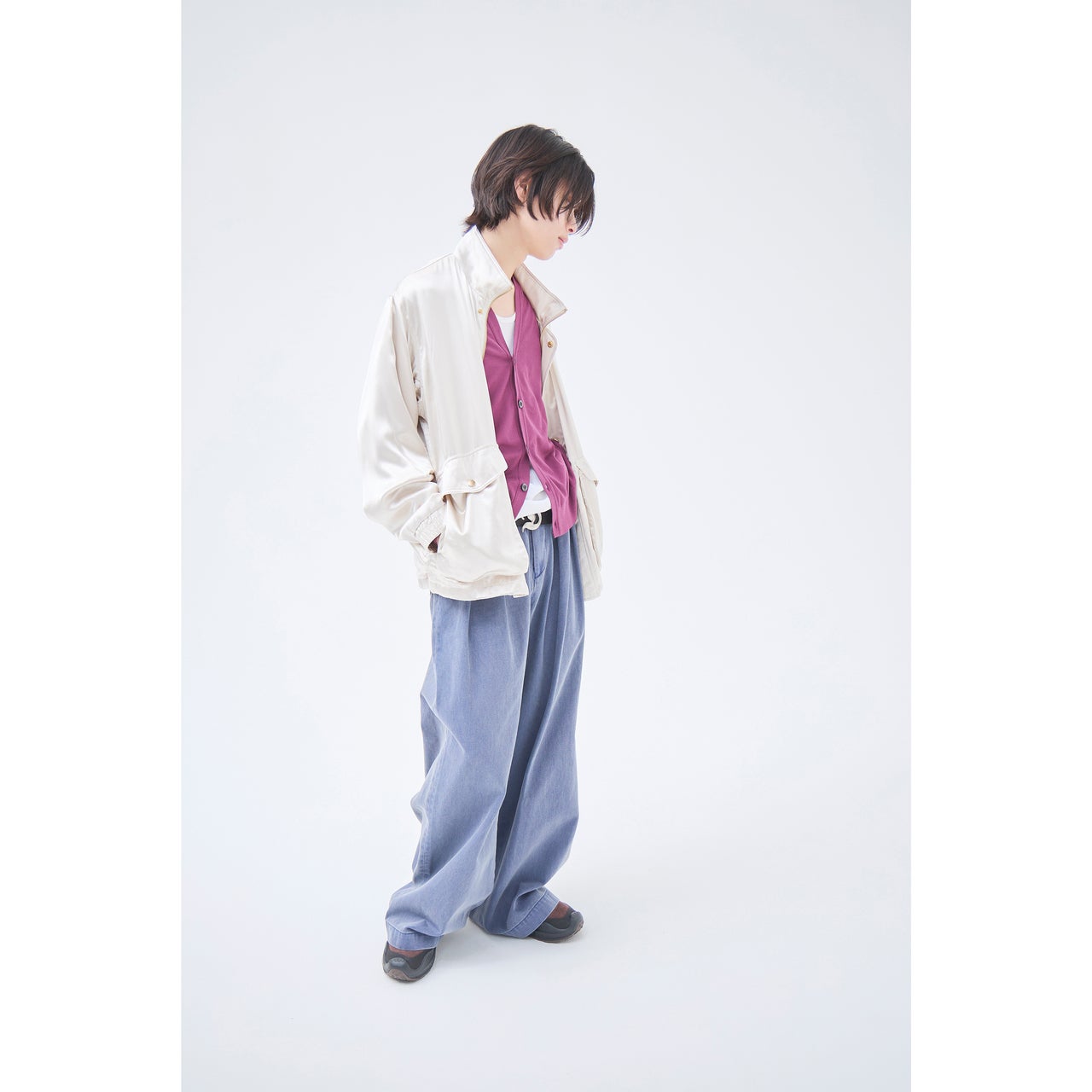 レイヤーミディアムの得意技は、骨格補正と印象コントロール