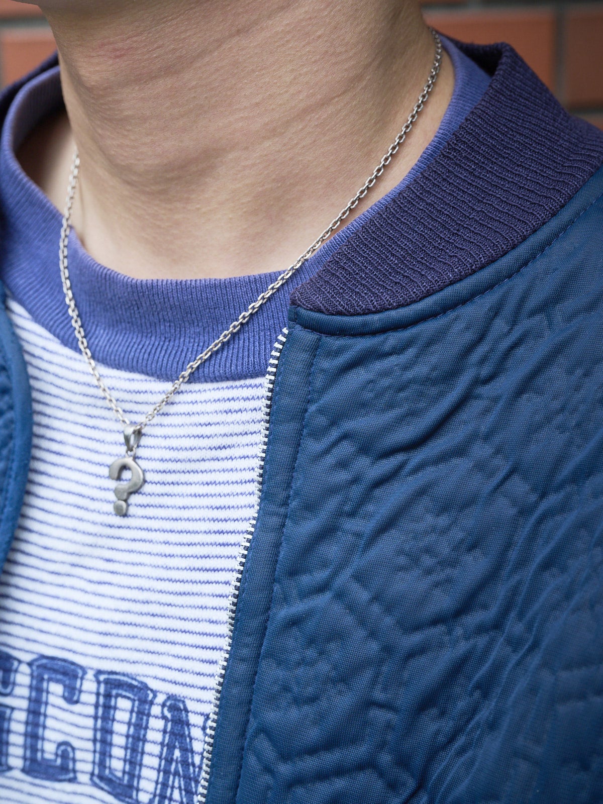 ユーズドのキルティングジャケット　首元