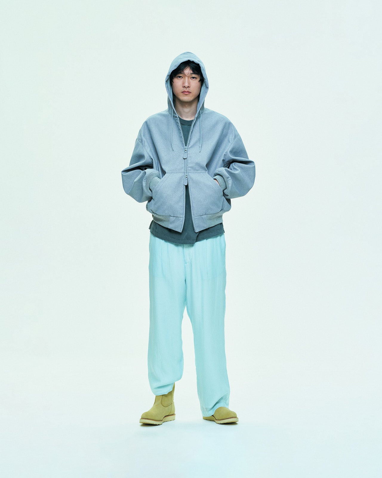 セブンバイセブンのイージーパンツ