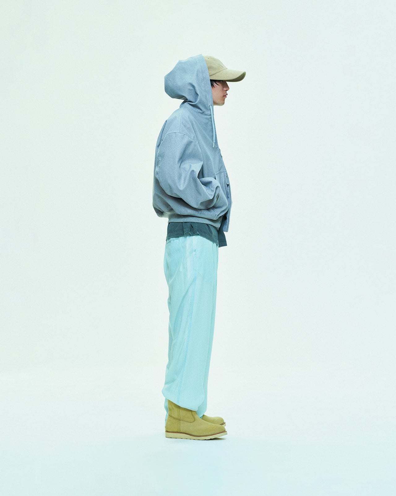 セブンバイセブンのイージーパンツ