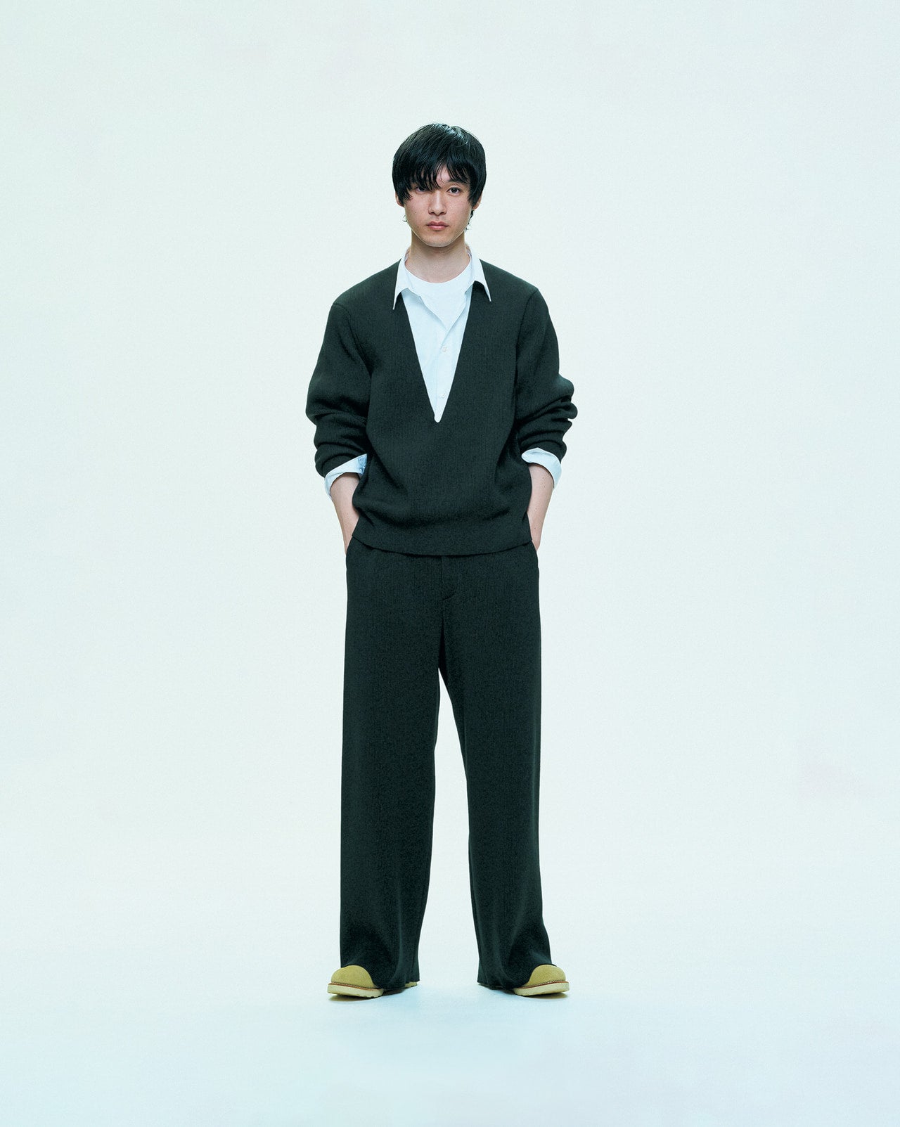 プラムのニットパンツ