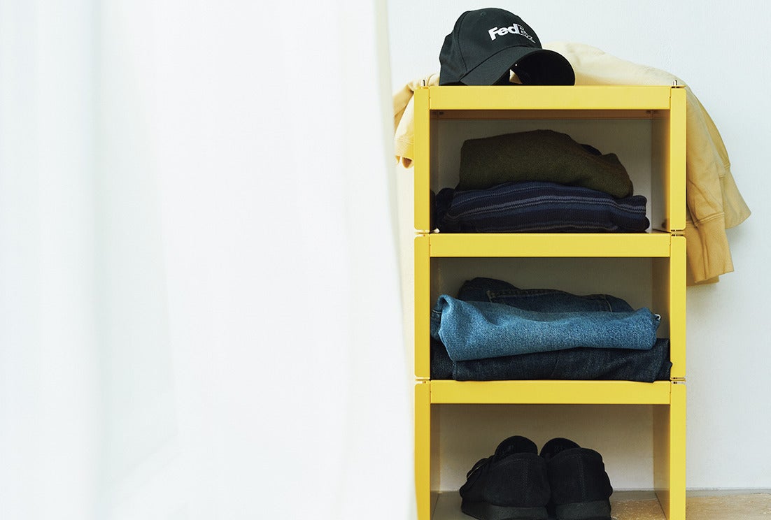 ソウルのデザインスタジオ、ポストスタンダードとのコラボレーションで生まれたシェルフ