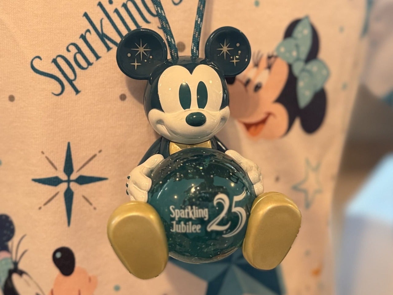 ディズニーシー25種年グッズ「光るおもちゃ」ミッキー