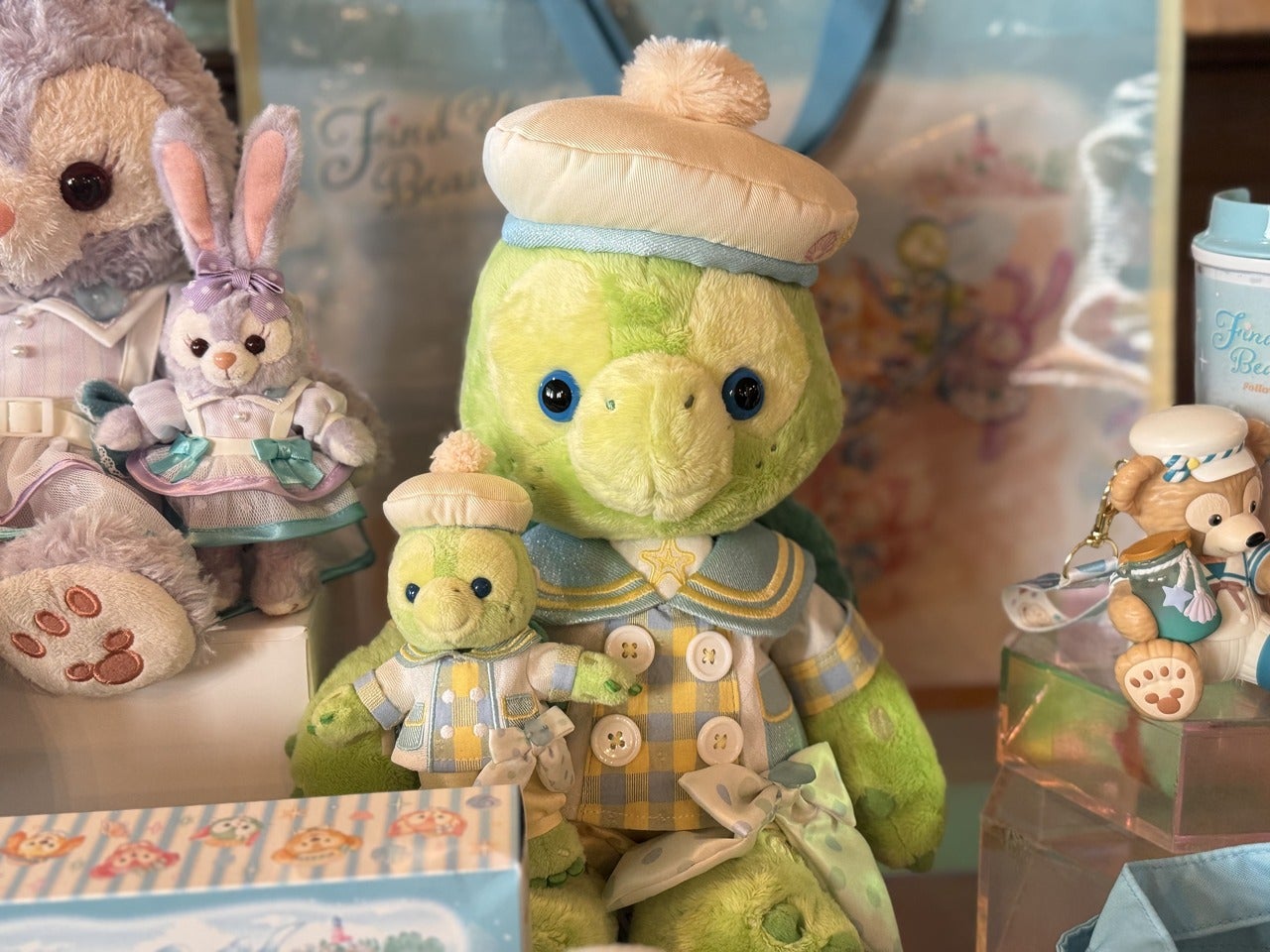 ダッフィー＆フレンズのファインド・ユア・ビューティフル・ブルー！「ぬいぐるみコスチューム」「ぬいぐるみバッジ」オル・メル