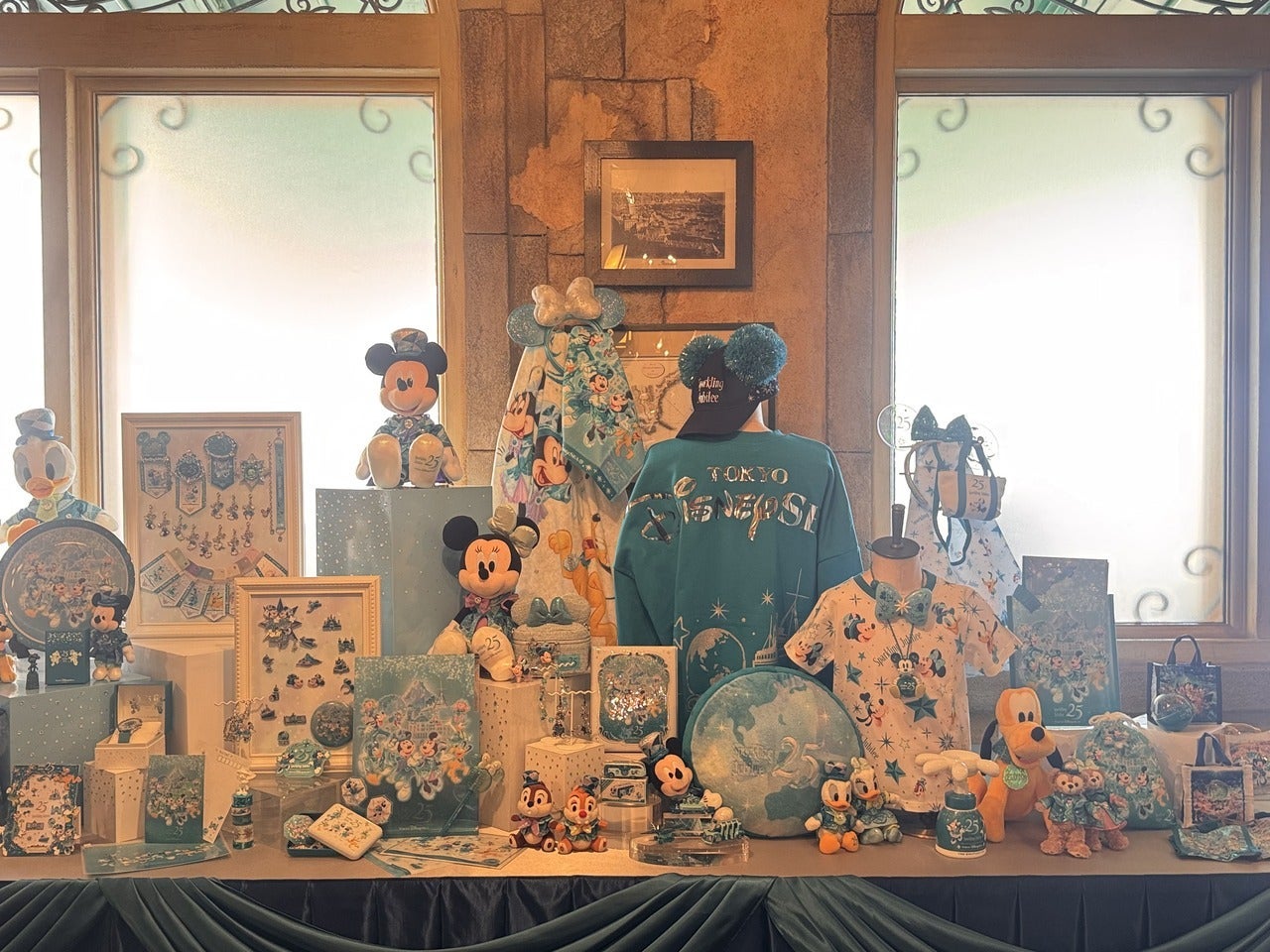 ディズニーシー25種年グッズ集合