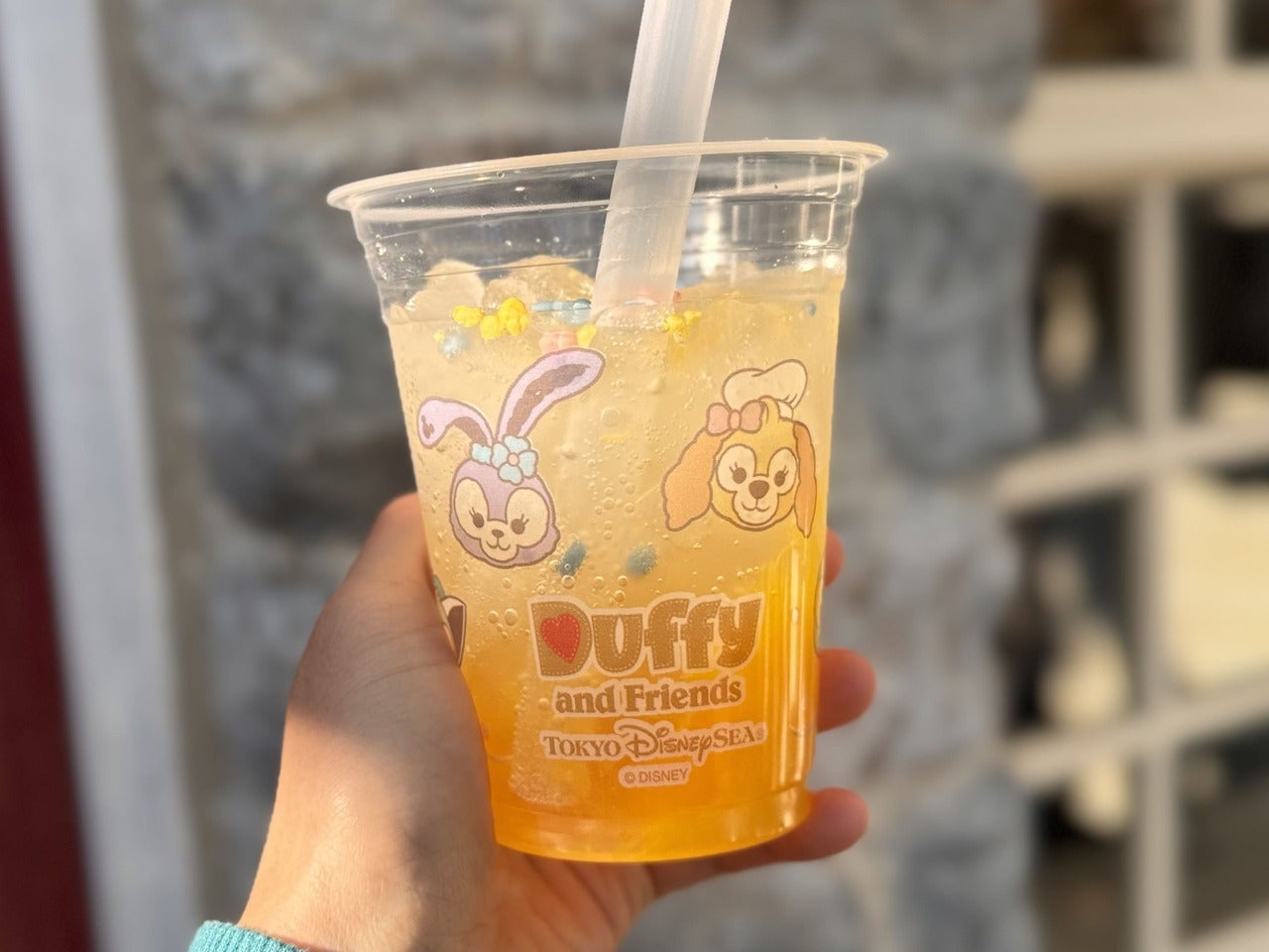 東京ディズニーシー期間限定食べ歩きメニュー「スパークリングドリンク（オレンジ＆ライチー）」