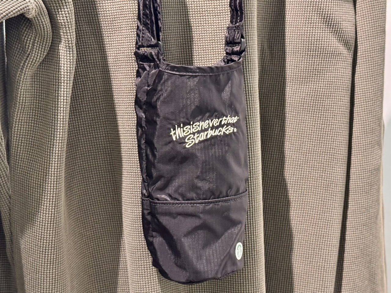 スタバ&times;韓国・ソウル発ストリートウェアブランド『thisisneverthat』コラボアイテム