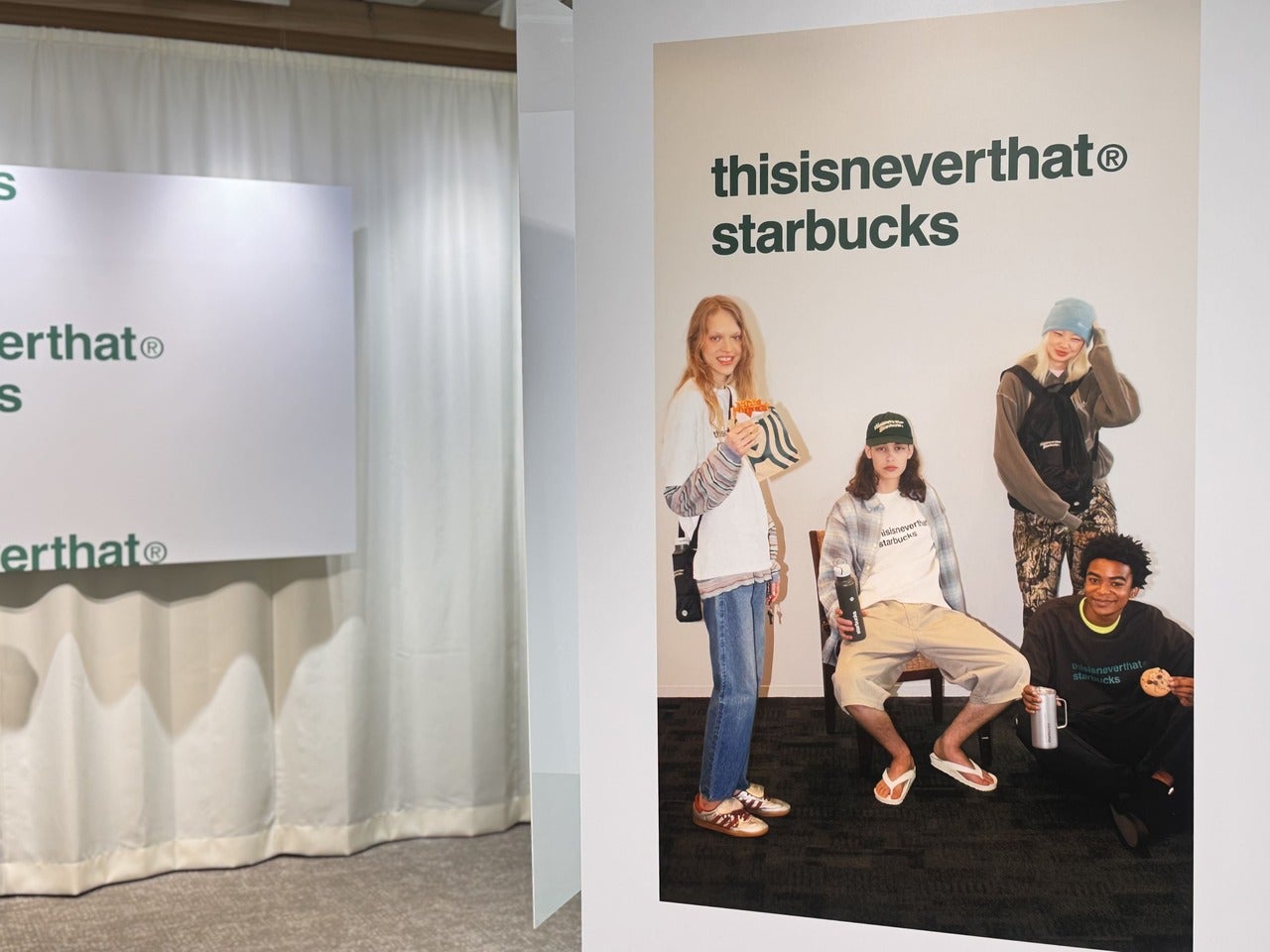 スターバックスが韓国・ソウル発ストリートウェアブランド『thisisneverthat』と初のコラボレーション展示会の様子