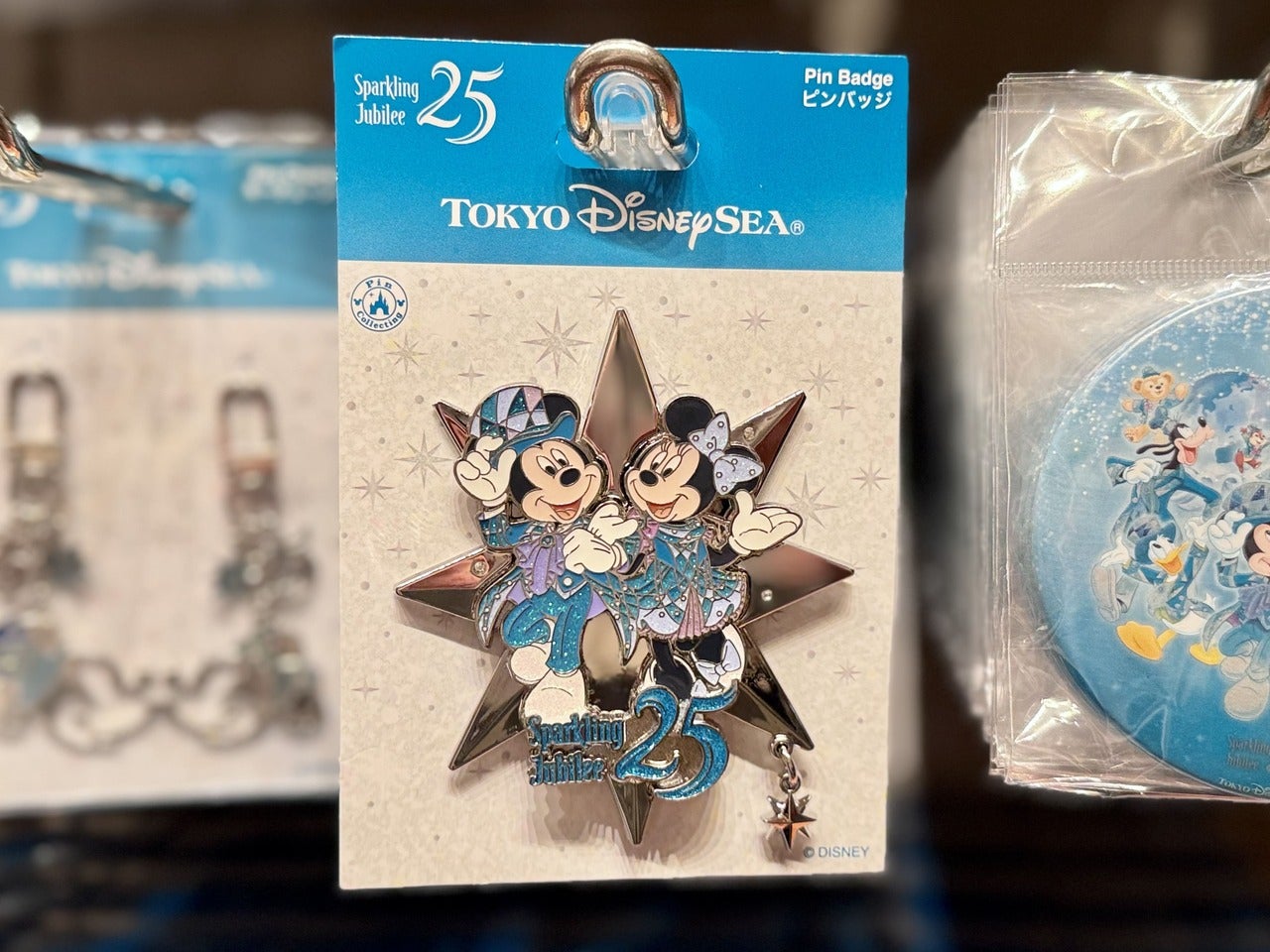 ディズニーシー25周年グッズ「ピンバッジ」