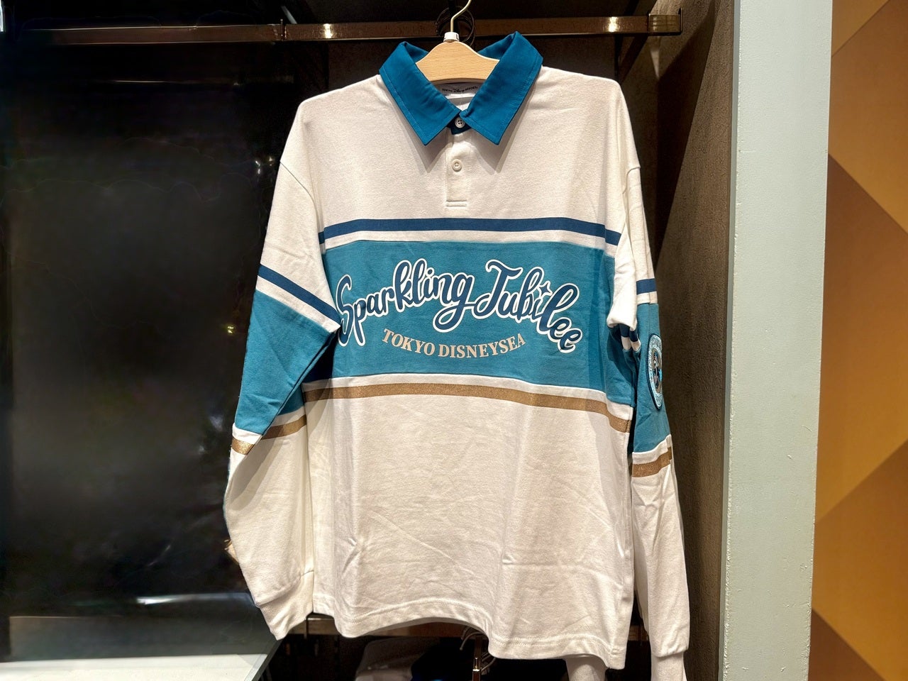 ディズニーシー25周年グッズ「ラガーシャツ」