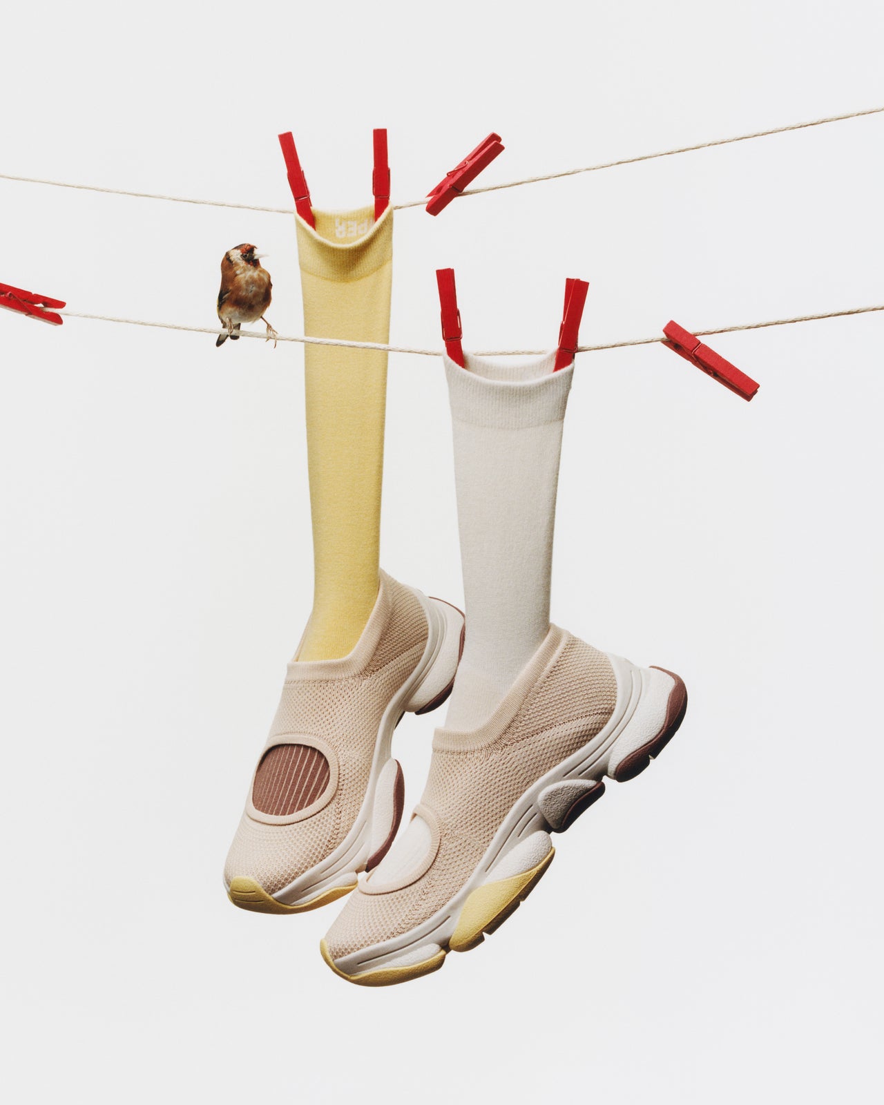 SSEY-MIYAKE_Camper　靴　ベージュ