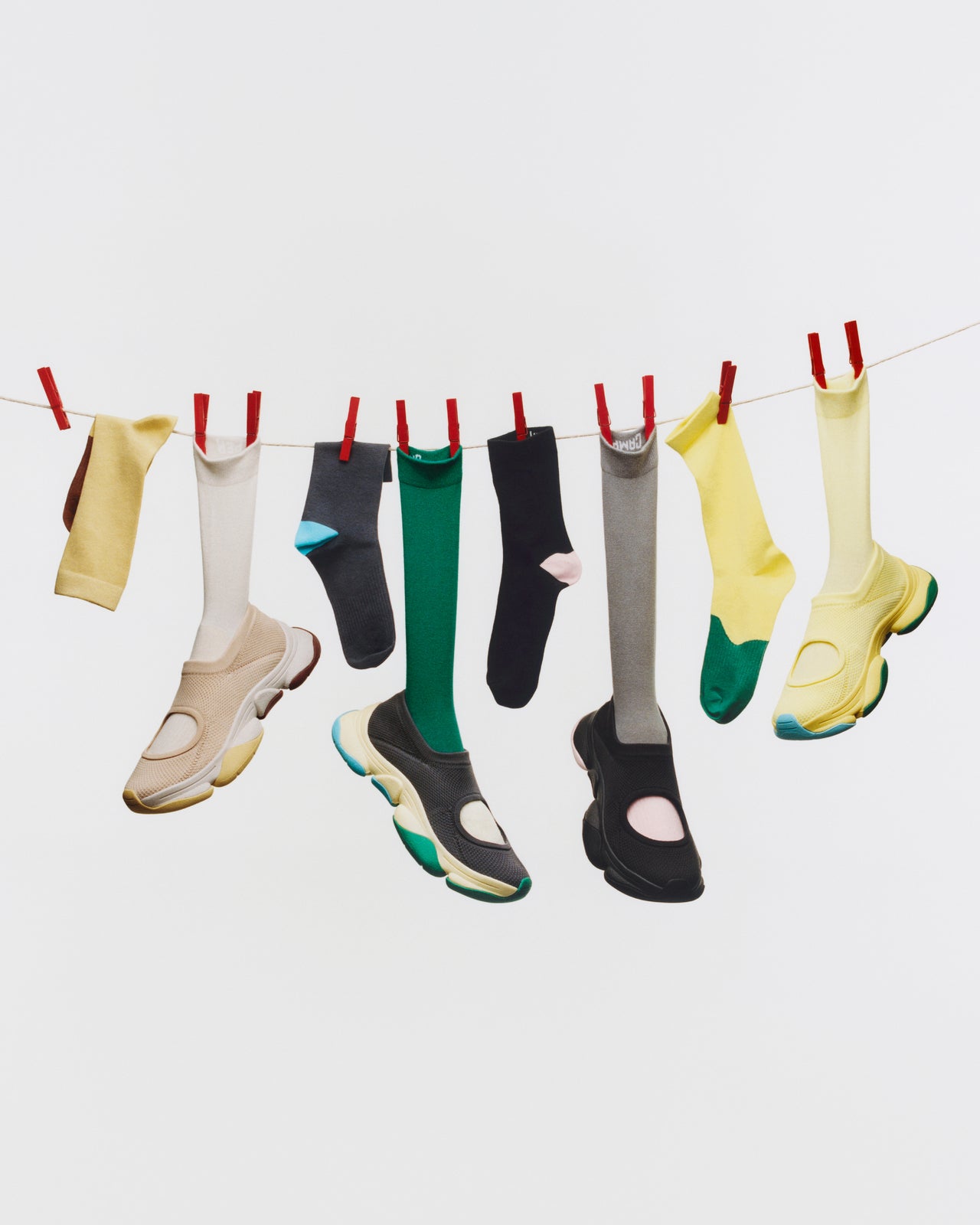 ISSEY-MIYAKE_Camper　ビジュアル