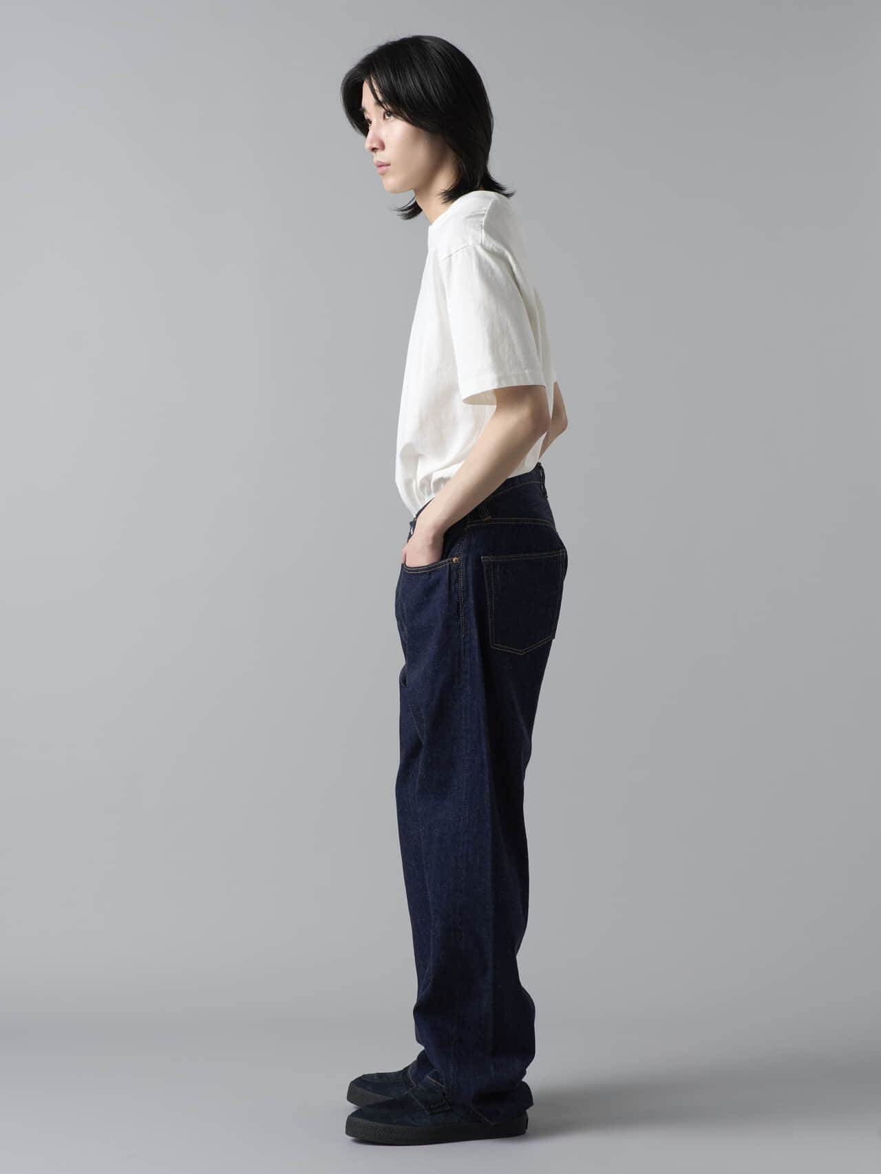 FULLCOUNT、Wide Denim (Super Smooth）、サイド、モデルカット、四坂亮翔