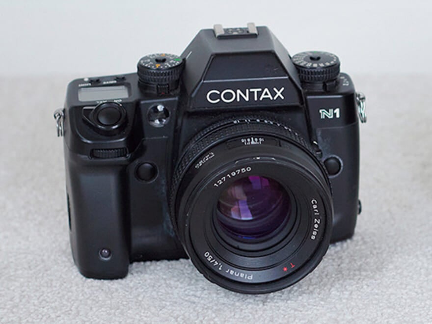 一眼レフ　CONTAX N1