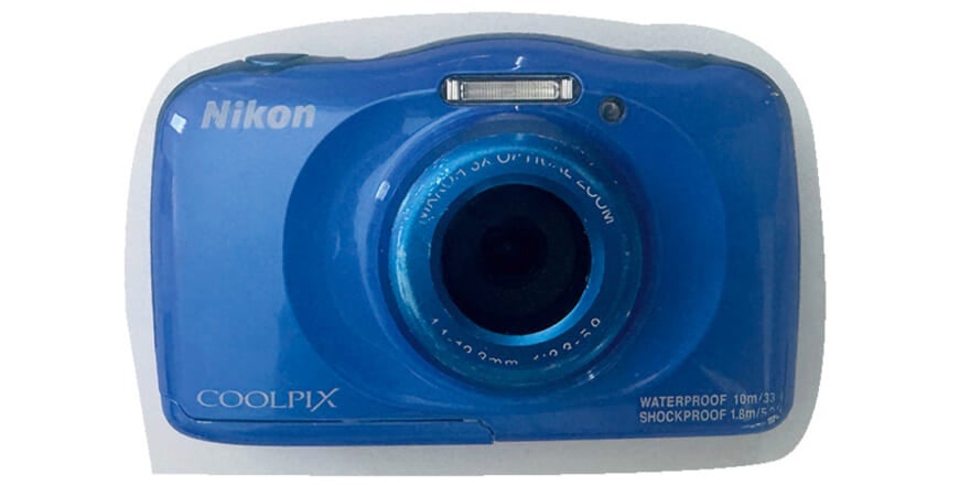 コンデジ　Nikon COOLPIX W100