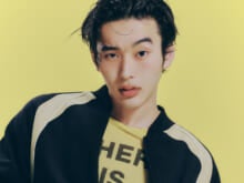 【眉メイク入門】髪を仕上げて、眉を描け！ センターパート、ロングヘア...髪型別におすすめアイテムとメイク術をレクチャー