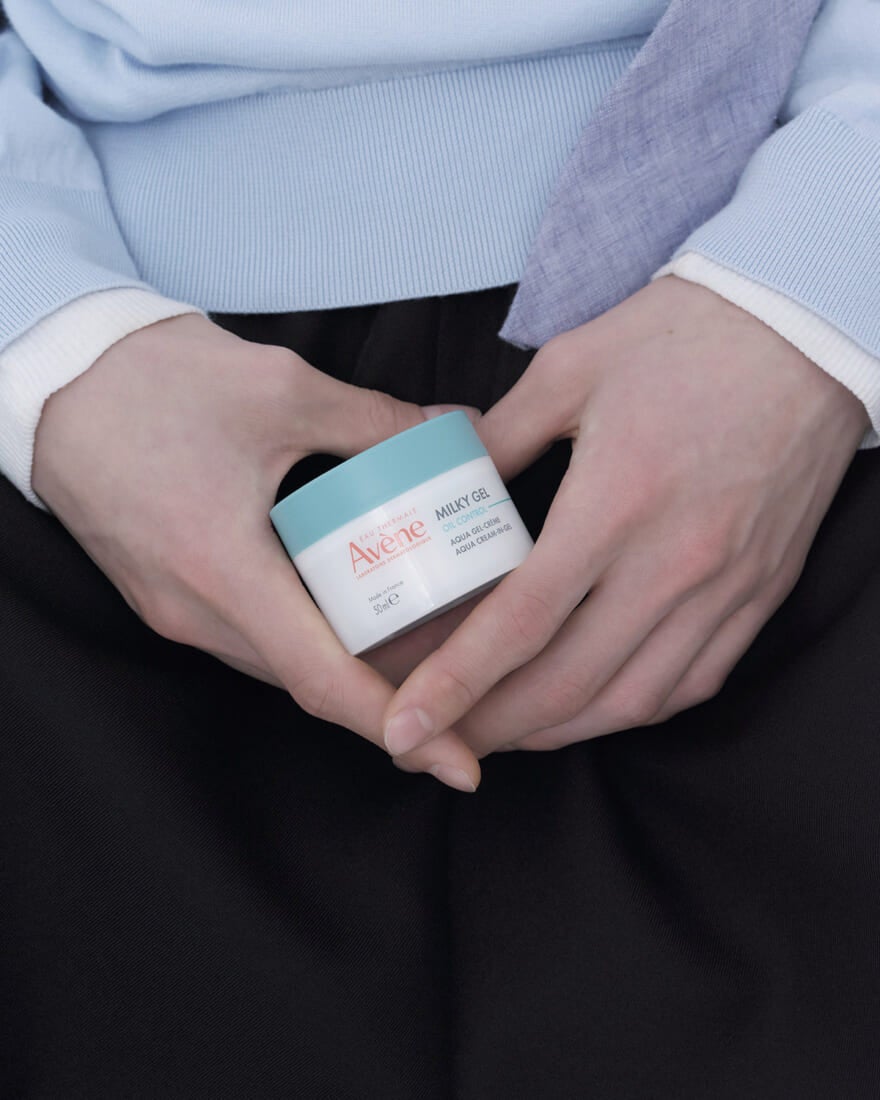 アベンヌ ミルキージェル  オイルコントロール