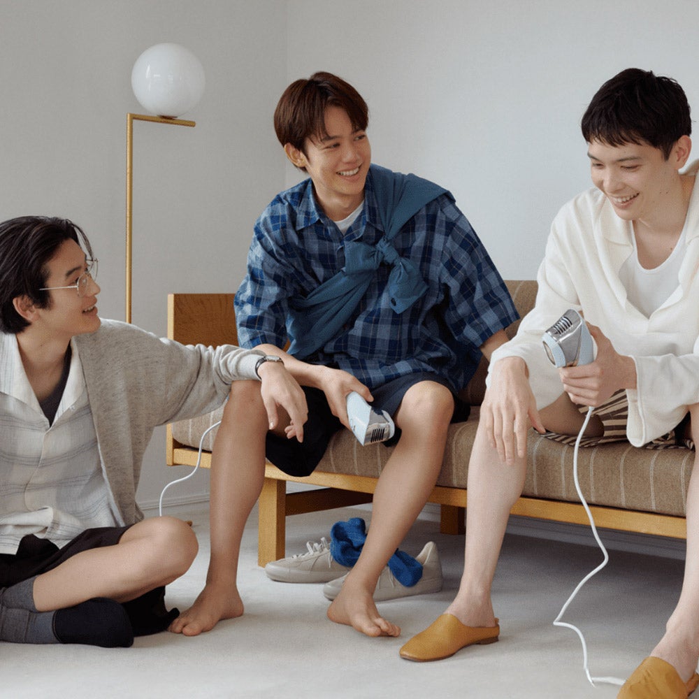 家でケアしてツルツルに！スネ、ひげ、腕…「リファ」の光美容器を試した