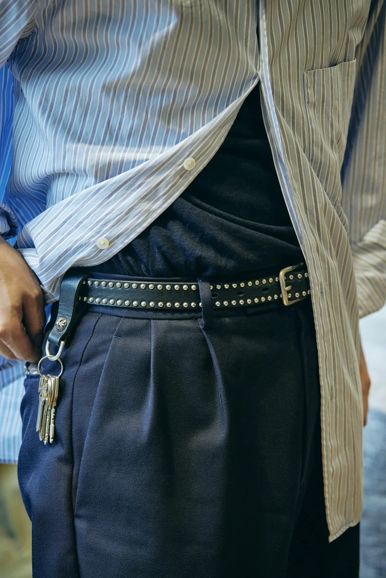 ふんわり香らせたい場合は「ウエスト・足首・ひざの内側」